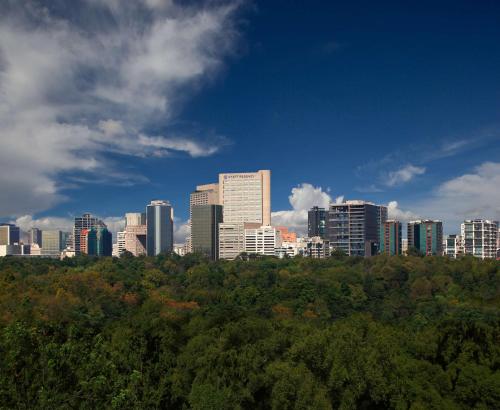 Hyatt Regency Mexico City - Best Parking Hotels in Mexico City