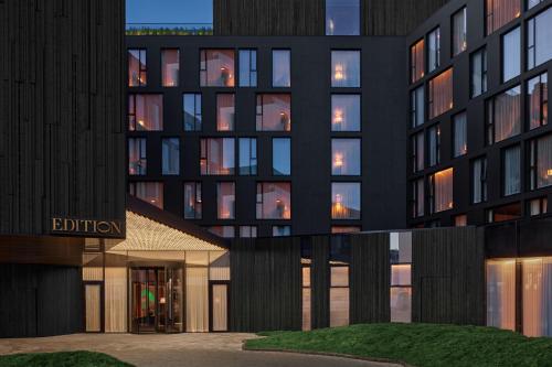 The Reykjavik EDITION - Romantic Hotels in Iceland