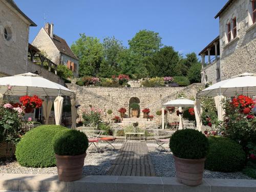 Demeure des Vieux Bains - Best Hotels in Ile de France