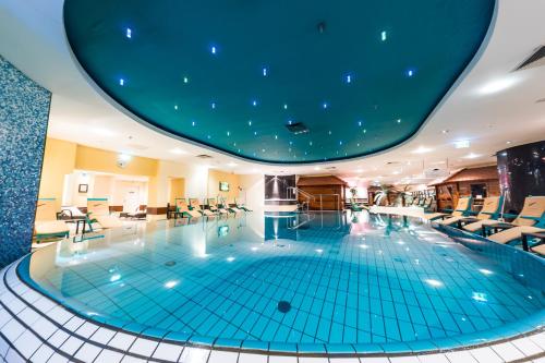 Mauritius Hotel & Therme - Best Spa Hotels in Cologne