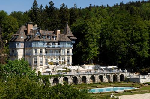 Château des Avenieres - Best Hotels in Haute-Savoie