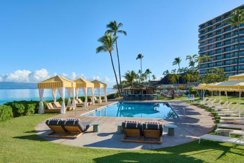 Royal Lahaina Resort & Bungalows - Best Pet-Friendly Hotels in Maui, HI