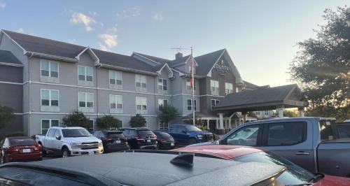 suite hotels in Fort Worth