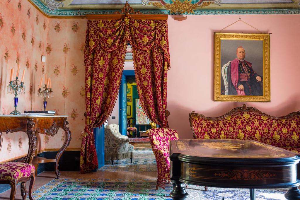 Palazzo Previtera Hotel & Restaurant - Best Hotels in Sicily