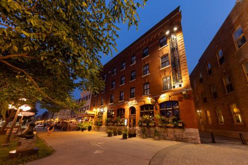 Hôtel des Coutellier - Best Hotels with Free Breakfast in Canada