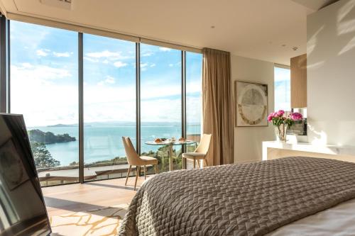 Omana - Best Hotels in North Island