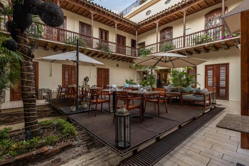 Ananda Hotel Boutique - Hotels with Pools in Cartagena