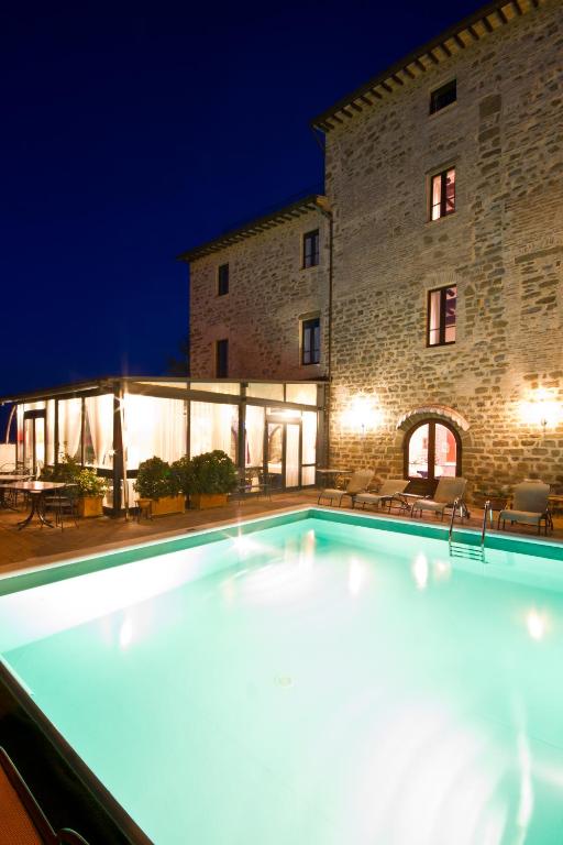Relais La Corte di Bettona - Best Hotels with Airport Shuttle Service in Italy
