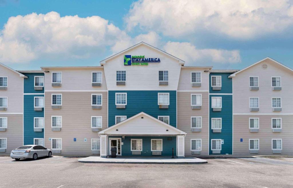 Extended Stay America Select Suites - Montgomery - Best Pool Hotels in Montgomery, AL