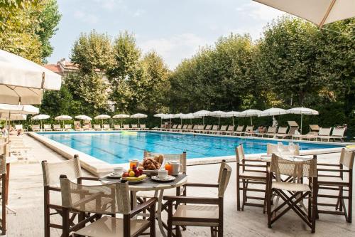 Grand Hotel Royal - Best Beach Hotels in Tuscany, Italy