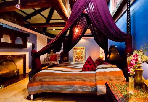 Moroccan Boutique Guest House - Best Hotels in Boston