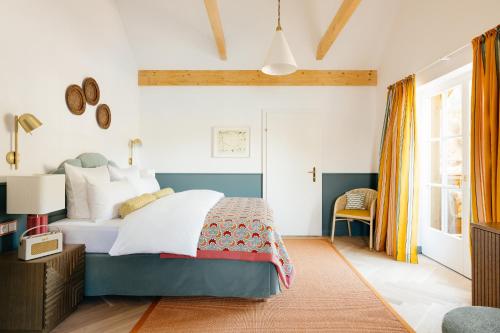 Villa Alma - a lakeside Boutique Hotel