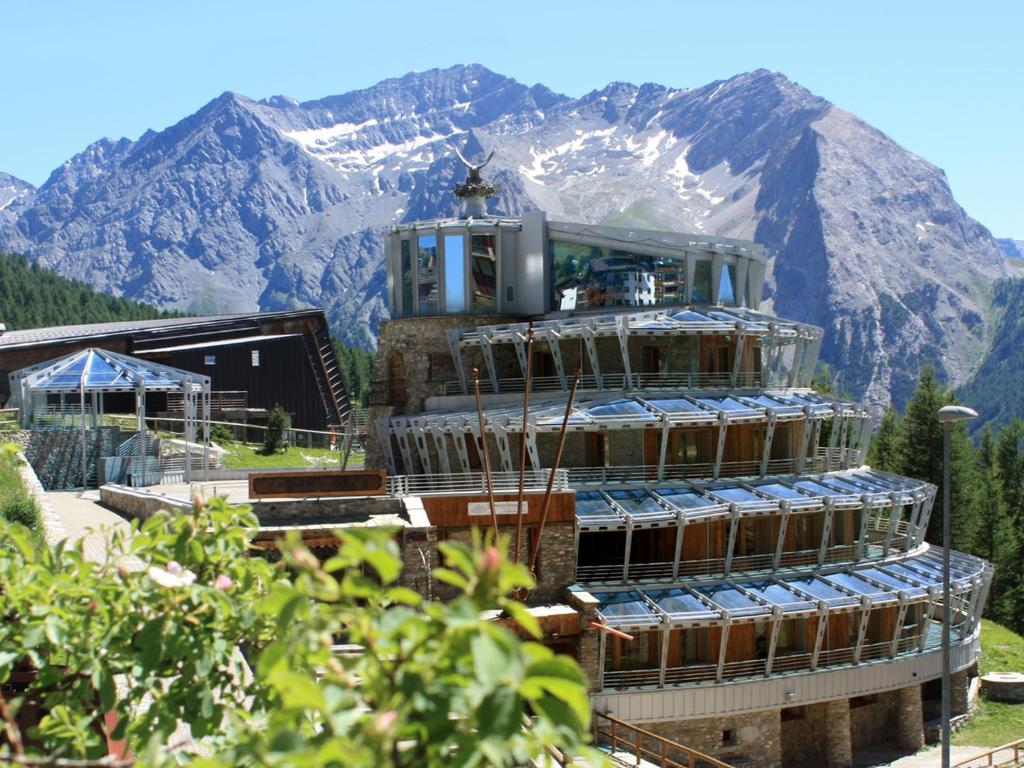 Hotel Shackleton Mountain Resort - Best Hotels in Piedmont