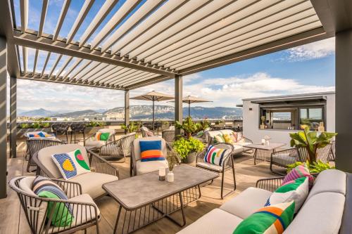 Geneva Marriott Hotel - Best Hotels with Airport Shuttle Service in Switzerland