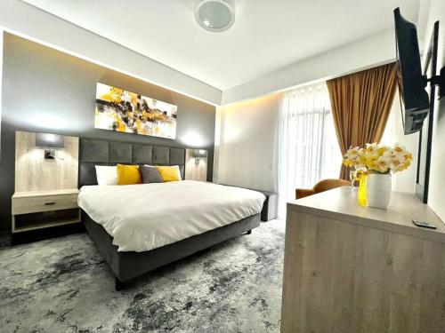 Majestic Boutique Hotel- ADULT ONLY