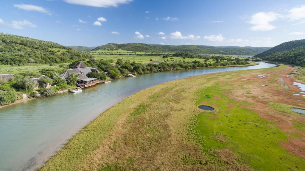 Kariega Game Reserve River Lodge - Best Hotels Eastern Cape