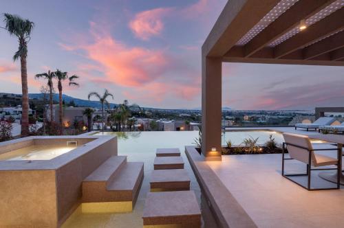 Maravilla Luxury Living