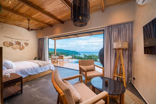 LALOON Luxury Suites - Adults Only
