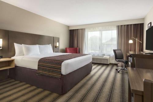 suite hotels in Springfield