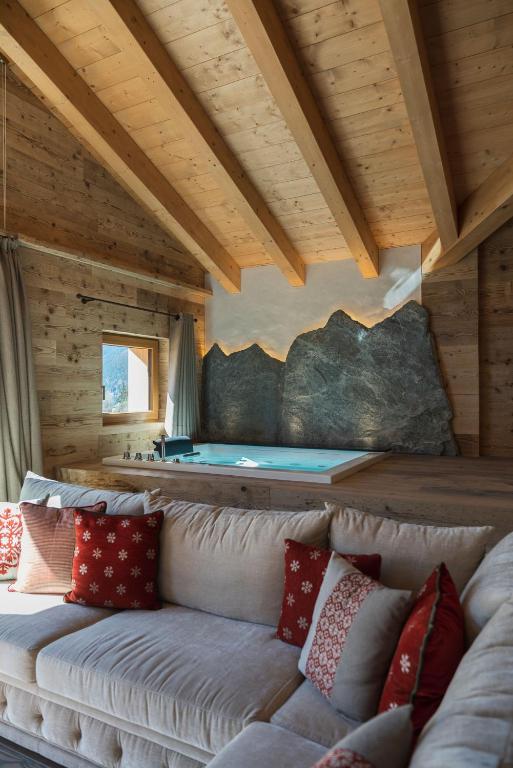 Hotel Baita Dei Pini - Best Hotels in Bormio
