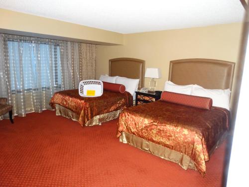 Suites at Jockey Club (No Resort Fee)