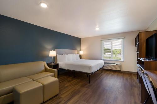 WoodSpring Suites Panama City Beach
