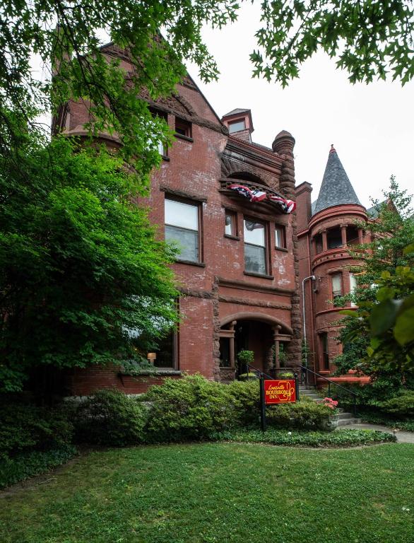 Louisville Bourbon Inn - Best Hotels in Kentucky