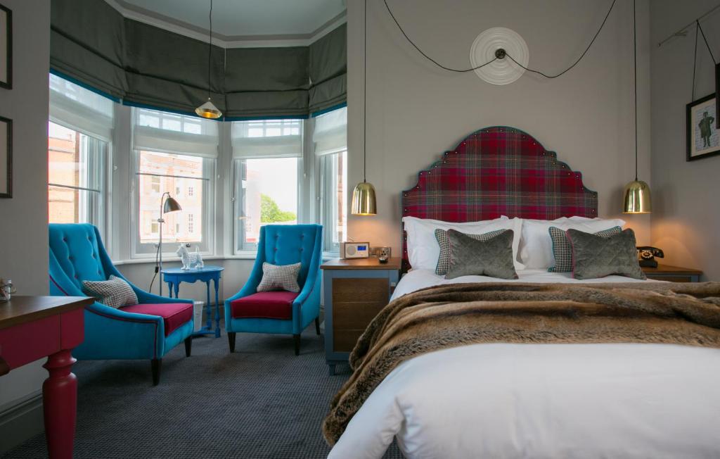 Dog and Fox - Pet Friendly Hotels London