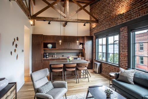 Elevation Lofts Hotel