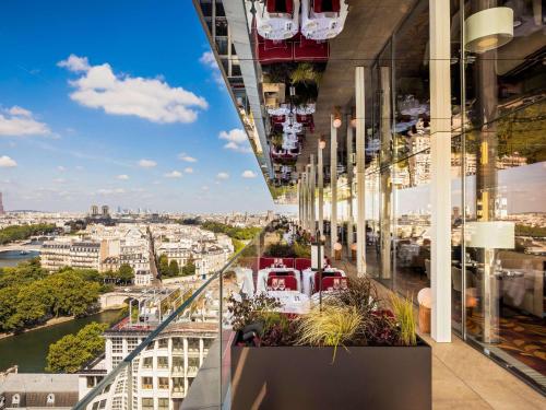 SO/Paris Hotel - Paris Hotels with Parking