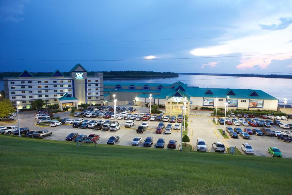 WaterView Casino & Hotel, Trademark Collection by Wyndham - Best Pool Hotels in Mississippi