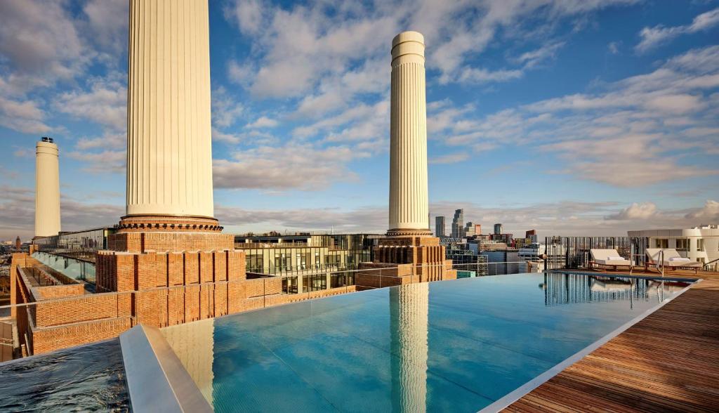 art'otel London Battersea Power Station, Powered by Radisson Hotels - London Spa Hotels