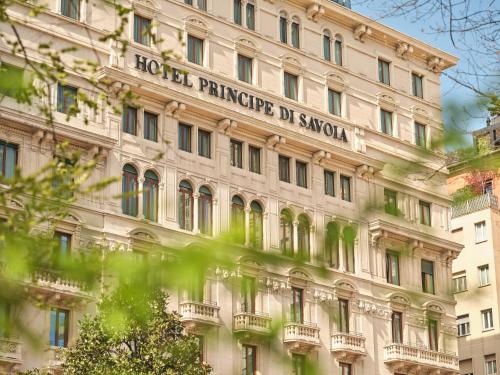 Hotel Principe Di Savoia - Dorchester Collection - Spa Hotels in Milan