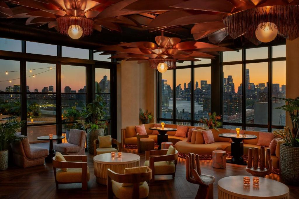 Moxy Brooklyn Williamsburg - Brooklyn’s Best Hotels