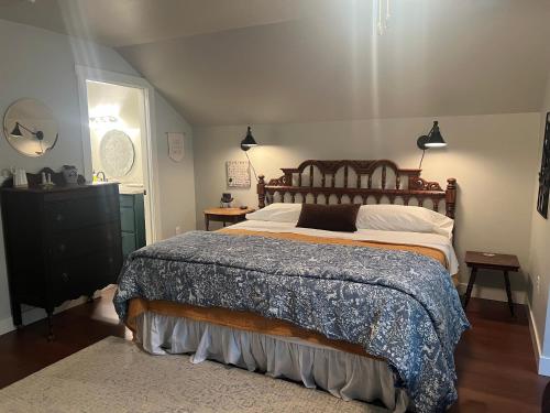 Snowgoose Pond Bed & Breakfast - Best Hotels in Alaska