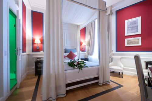 Hotel Bologna *S - Best Hotels in Verona