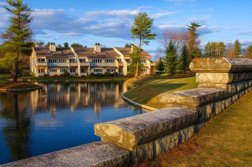 The Ponds at Foxhollow - Best Business Hotels in The Berkshires, MA