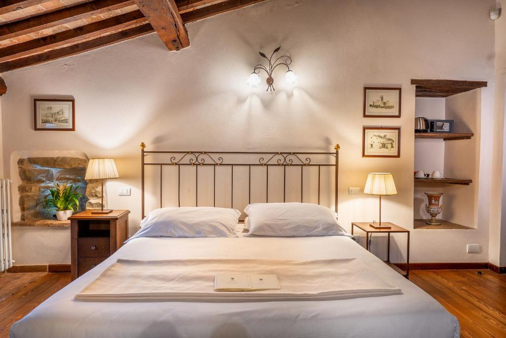 Castello Di Petrata - Best Hotels in Umbria