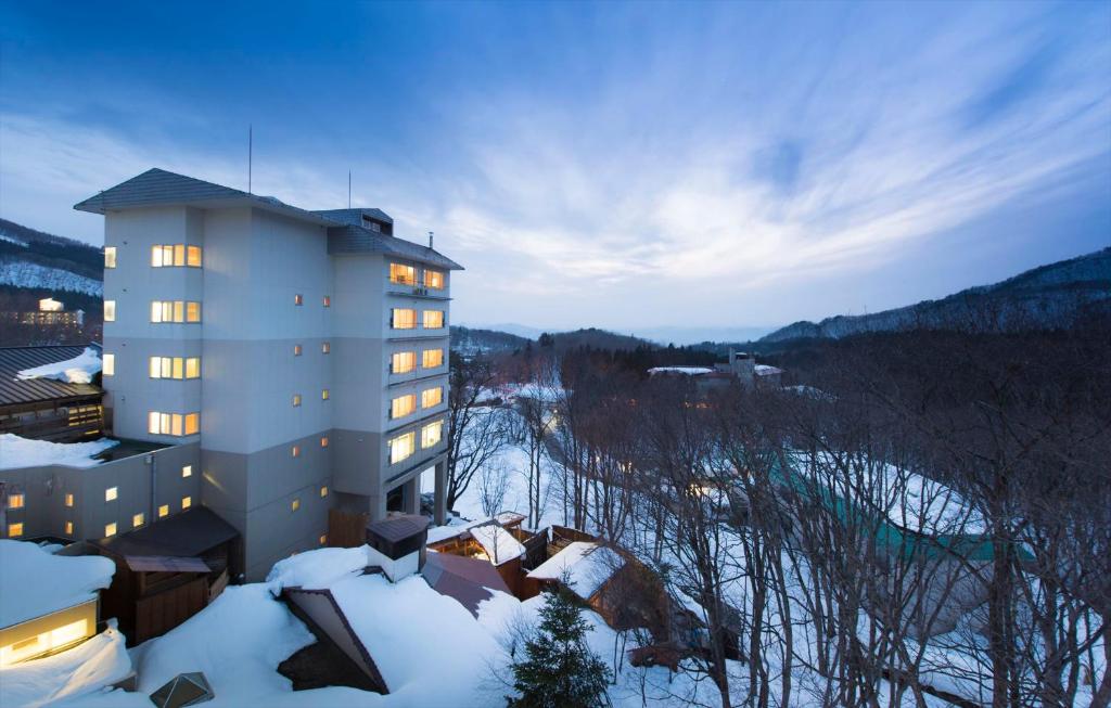 Takamiya Hotel Lucent - Best Hotels in Yamagata Prefecture