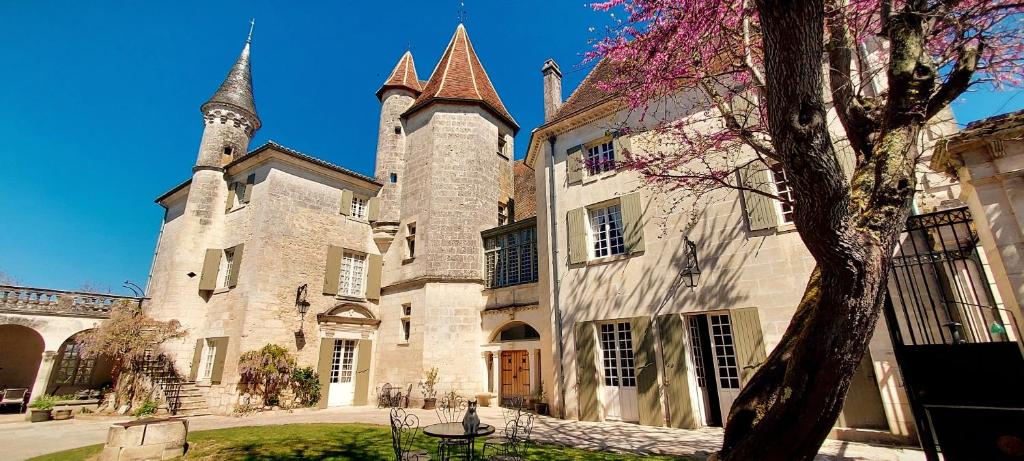 Château des Sénéchaux, Bourdeilles - Best Hotels in Bourdeilles