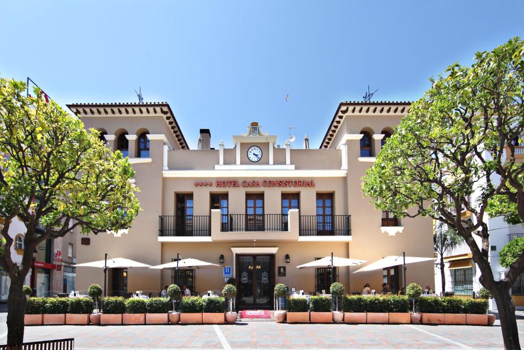 Casa Consistorial - Best Pool Hotels in Marbella