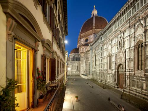 Granduomo Charming Accomodation - Romantic Hotels in Tuscany