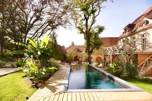Les Chambres du parc - Best Hotels in Jura