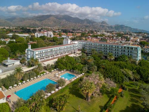 UNA Hotels Naxos Beach Sicilia - Best Family Hotels in Sicily