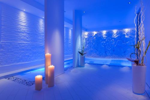 Hotel Regina Elena 57 & Oro Bianco SPA - Best Pool Hotels in Rimini