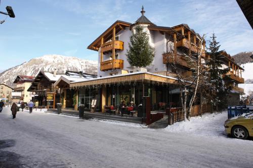 Hotel Concordia - Best Hotels in Lombardy