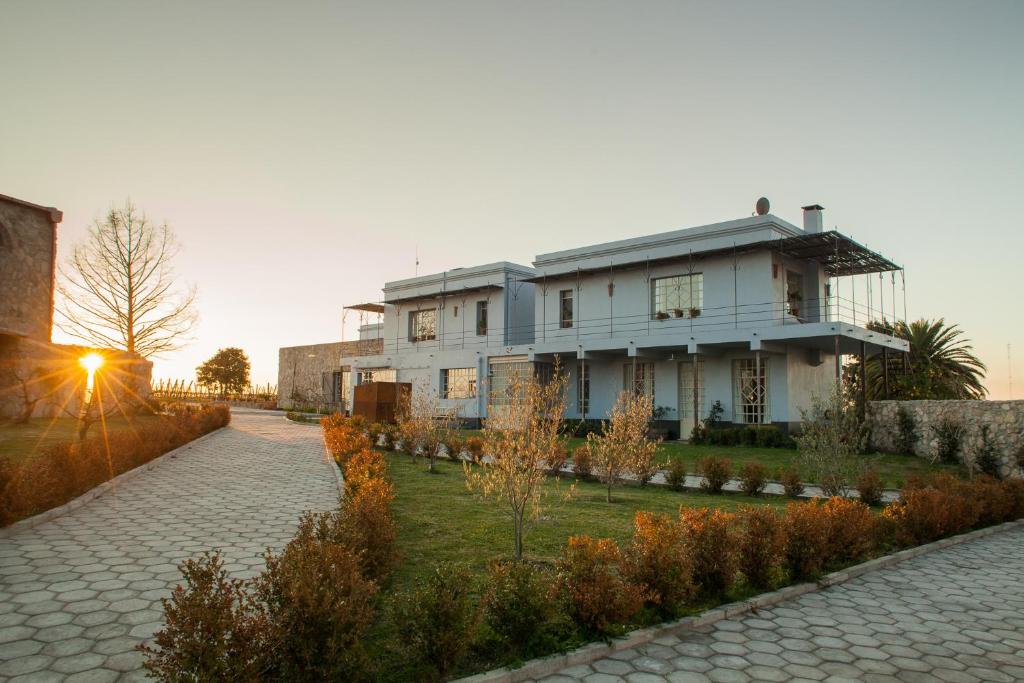 Narbona Wine Lodge - Best Hotels in Carmelo