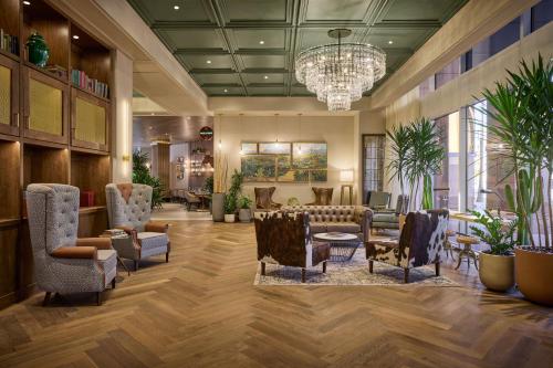 The Leo Kent Hotel, Tucson, a Tribute Portfolio Hotel - Best Hotels in Tucson