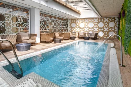 Catalonia Giralda - Best Pet-Friendly Hotels in Seville