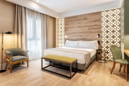 Catalonia Santa Justa - Best Pet-Friendly Hotels in Seville